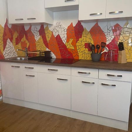 Ute Urbaner Apartamento Irschen Exterior foto