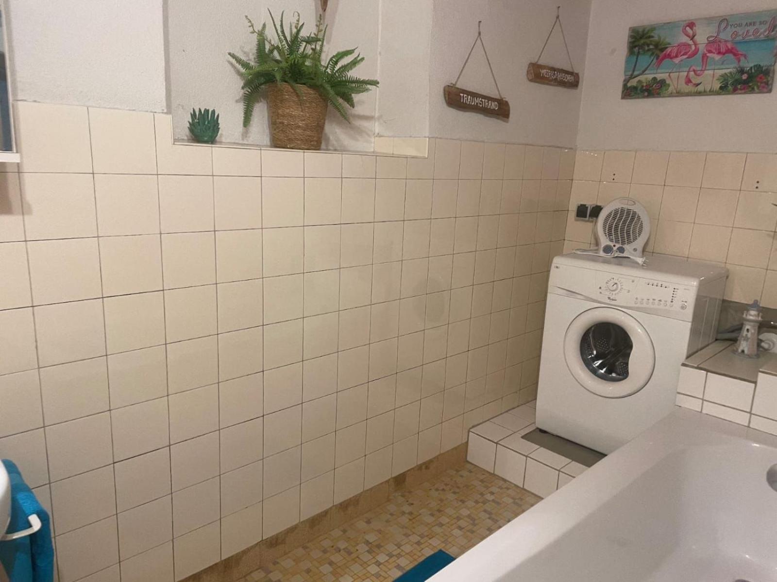 Ute Urbaner Apartamento Irschen Exterior foto