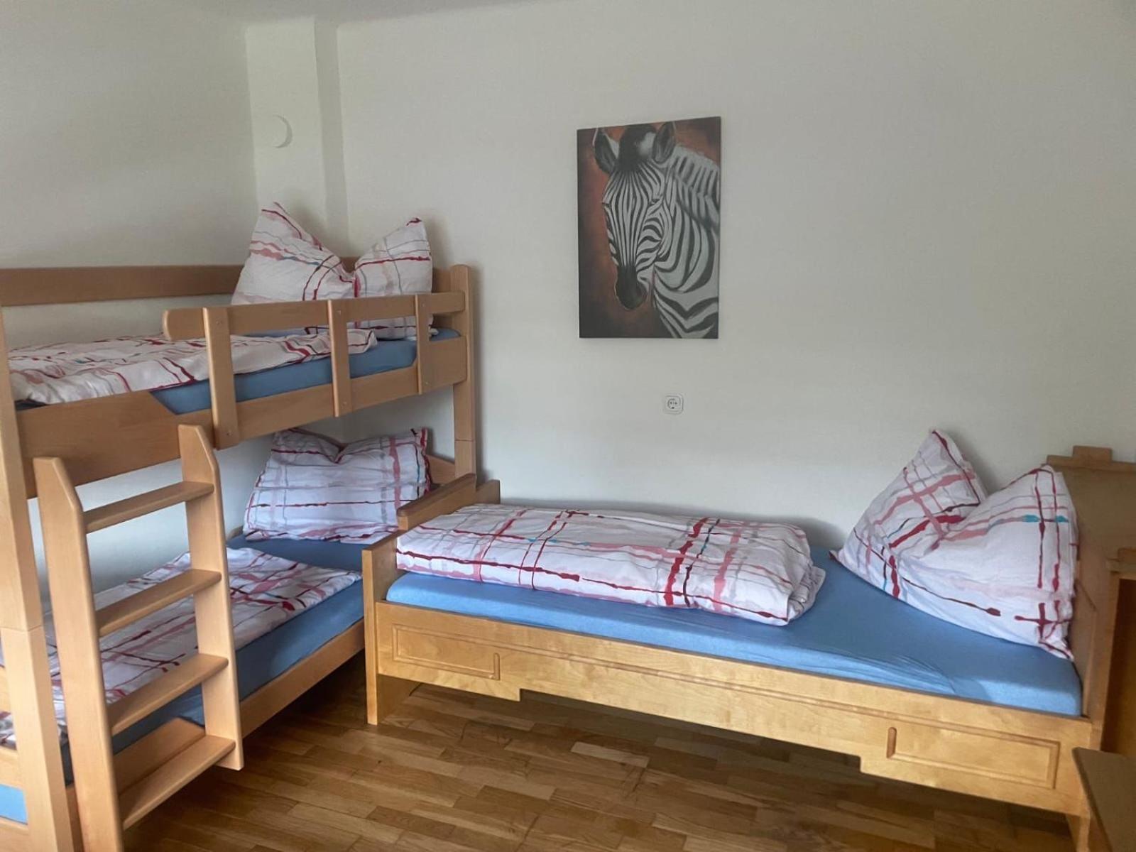 Ute Urbaner Apartamento Irschen Exterior foto